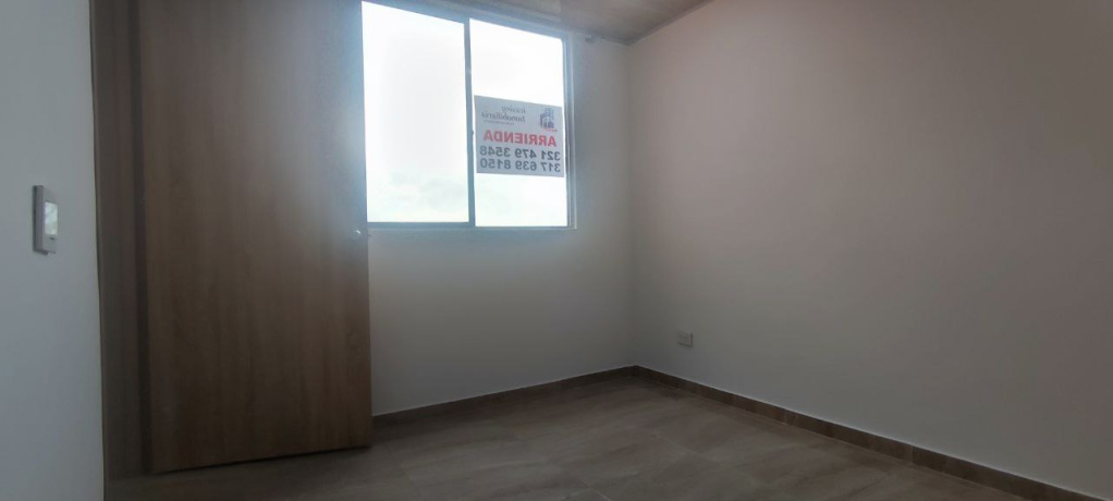 Madrid, 2 Habitaciones Habitaciones, ,1 BañoBathrooms,Apartamento,Arriendo,6,1075