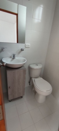 LA FELICIDAD, Bogotá, 2 Habitaciones Habitaciones, ,2 BathroomsBathrooms,Apartamento,Arriendo,ARROYO,11,1072